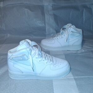Nike Air Force 1 Hi-Top Sneakers Women 7.5
